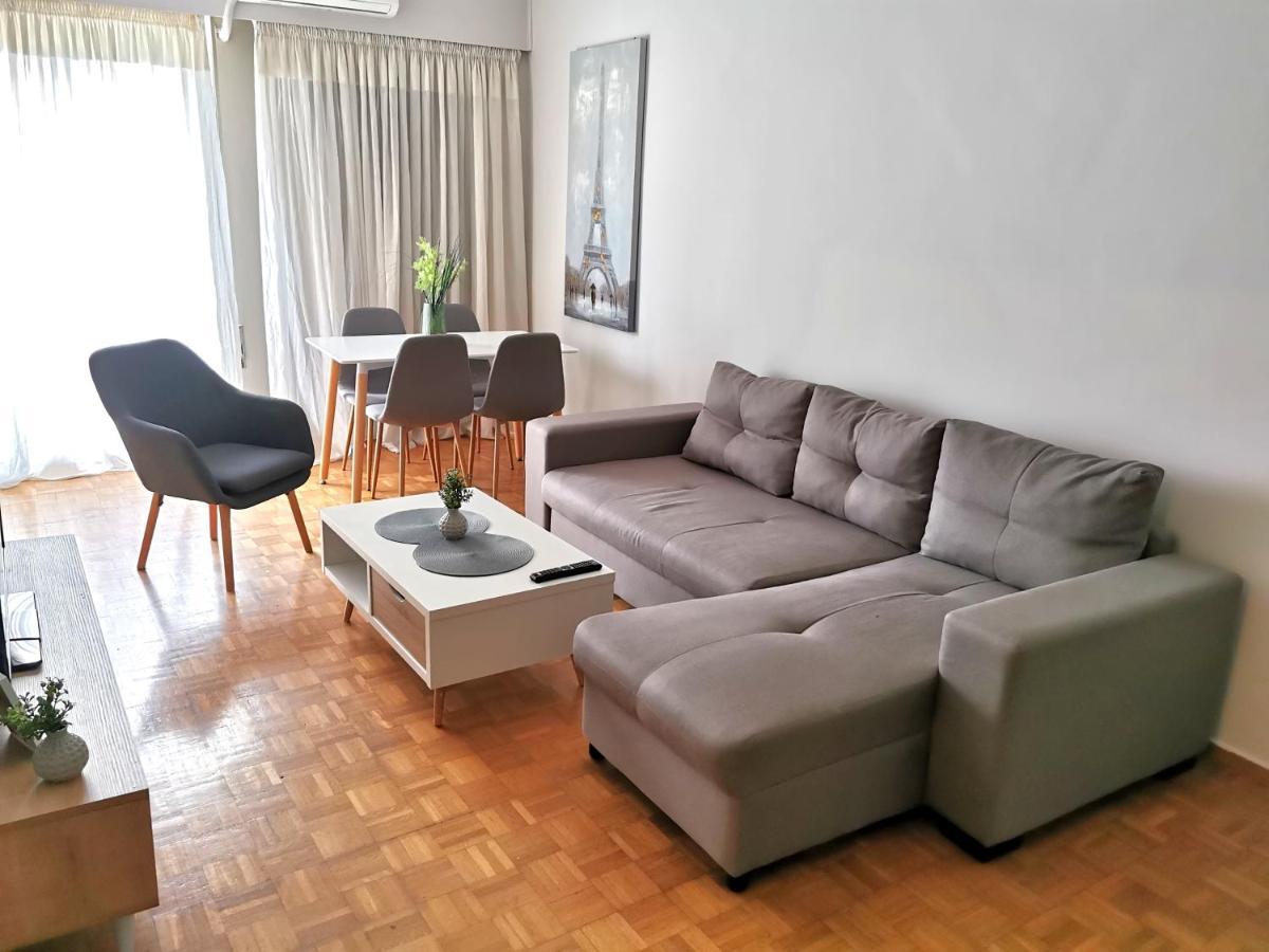 Central Apartment Каламата Екстер'єр фото
