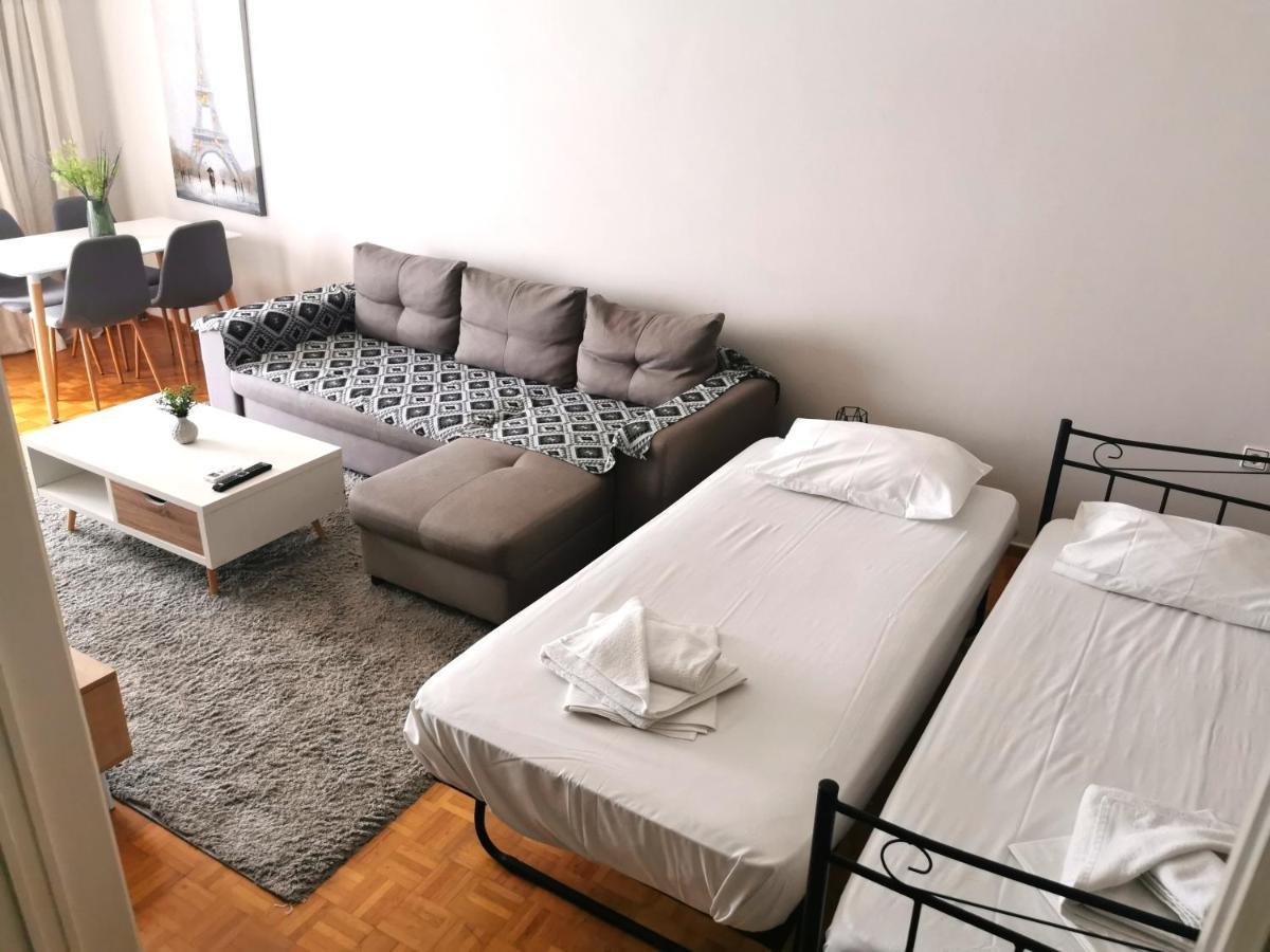 Central Apartment Каламата Екстер'єр фото